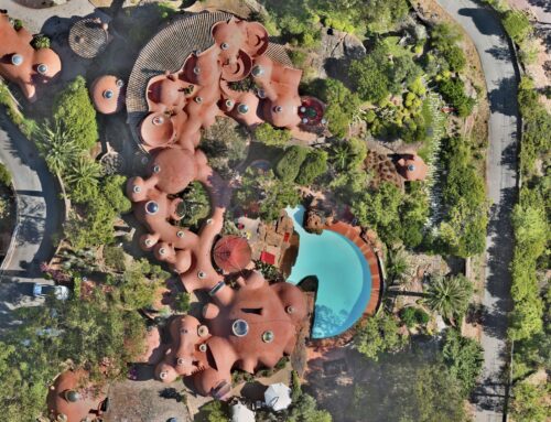 Relevé 3D par drone de la Maison Bernard à Théoule-sur-Mer : dompter l&rsquo;architecture des bulles