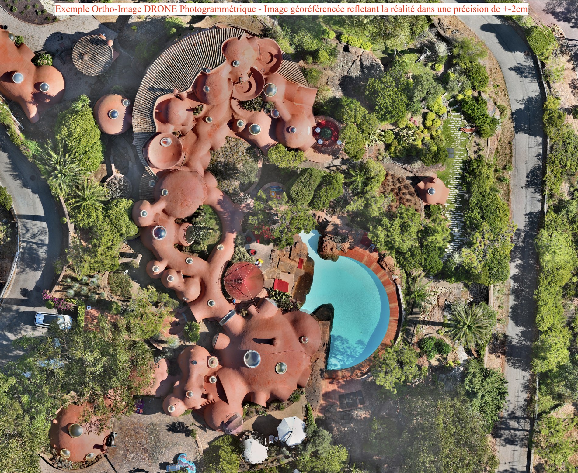 Relevé drone de la Maison Bernard (Villa Bulle) à Théoule-sur-Mer par PYTHAGORE Géomètres-Experts